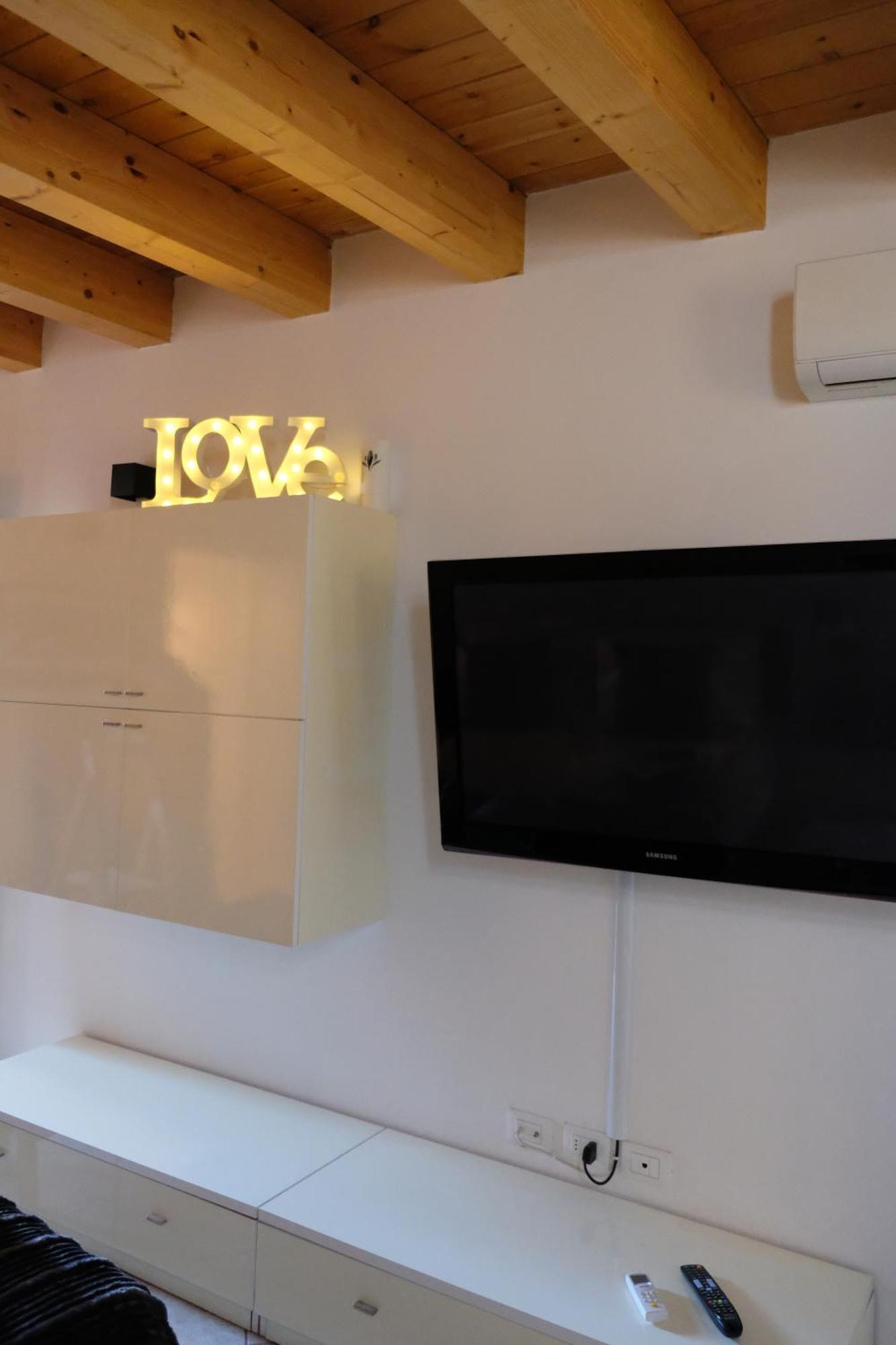 Adria Art Apartments 2 Bagian luar foto