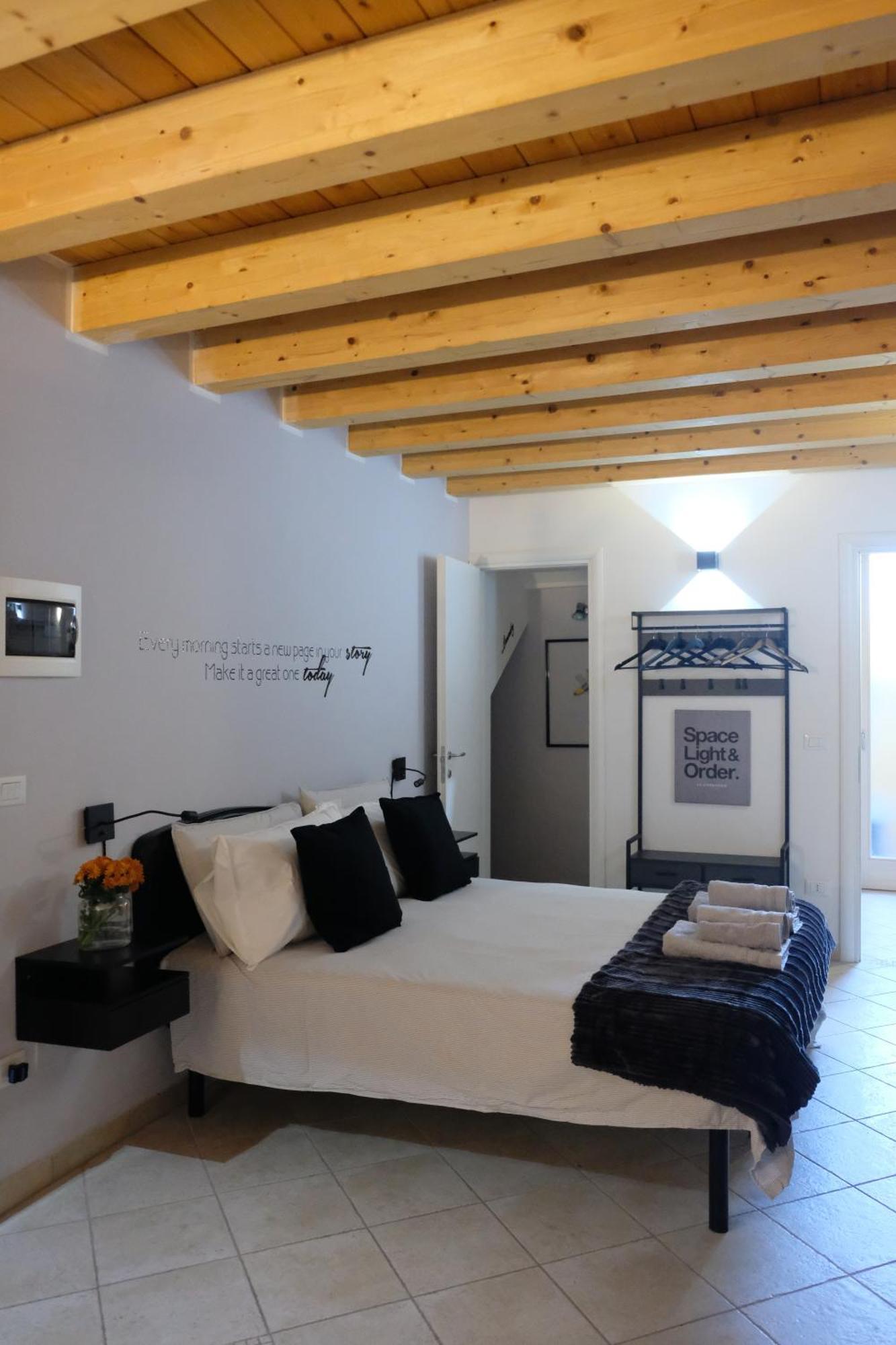 Adria Art Apartments 2 Bagian luar foto